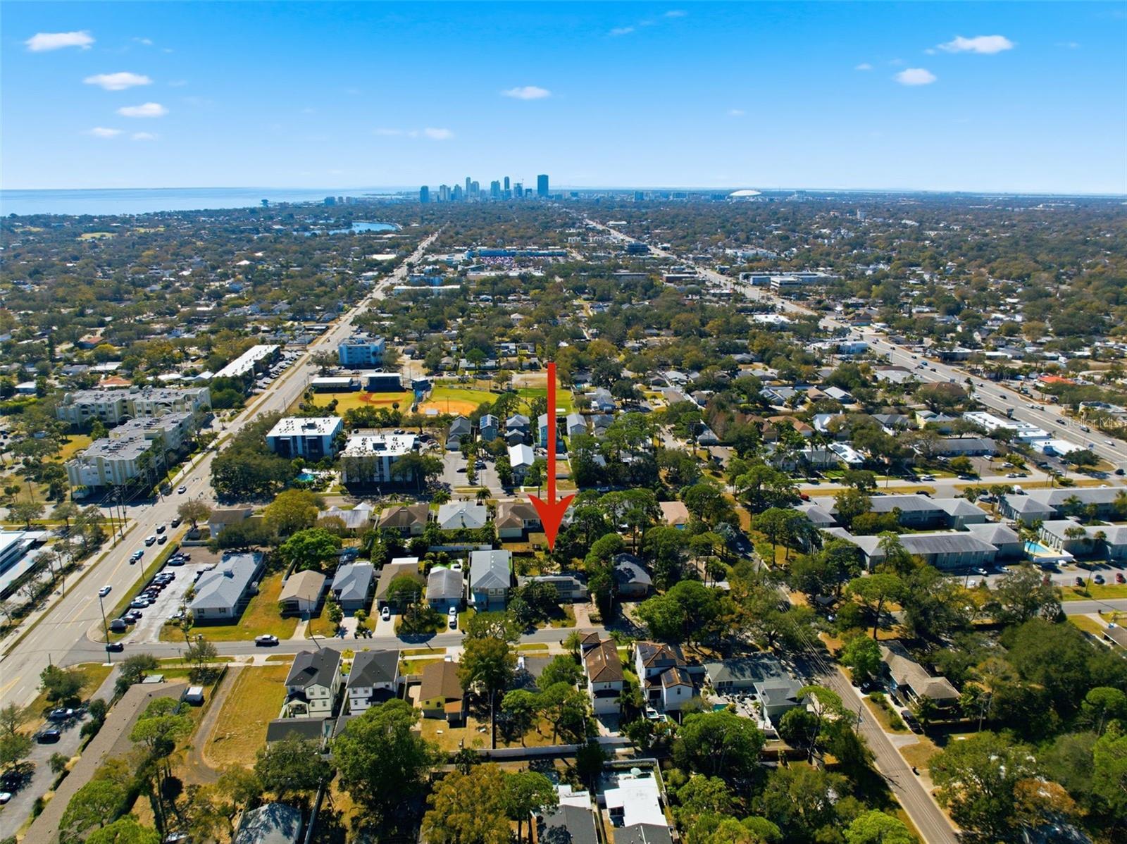 Listing photo id 59 for 208 48th Avenue N