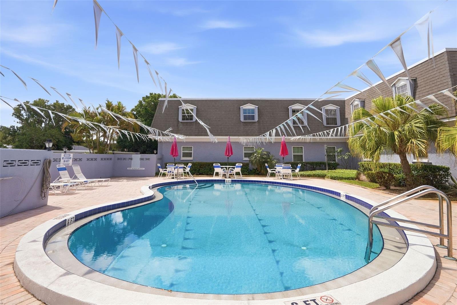 Image 14 of 16 For 1715 Belleair Forest Drive A