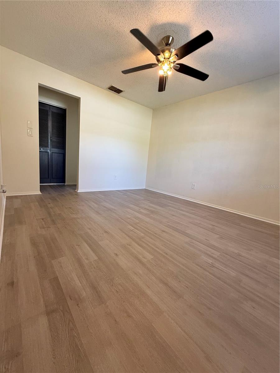 Image 19 of 27 For 600 6th Avenue Se