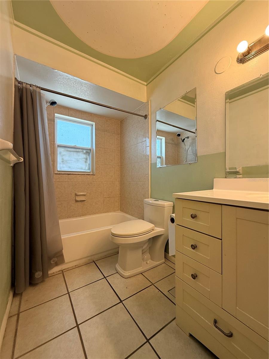 Image 20 of 27 For 600 6th Avenue Se