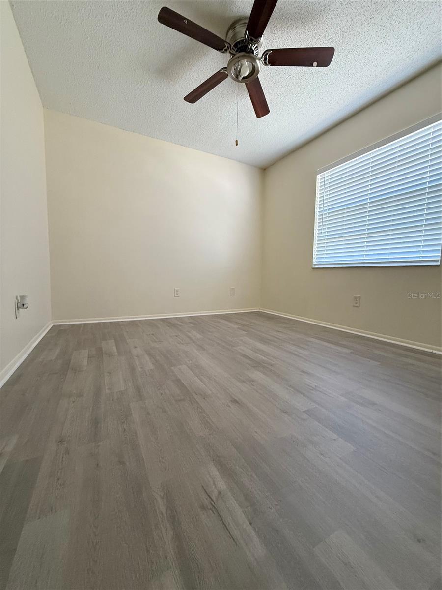 Image 26 of 27 For 600 6th Avenue Se