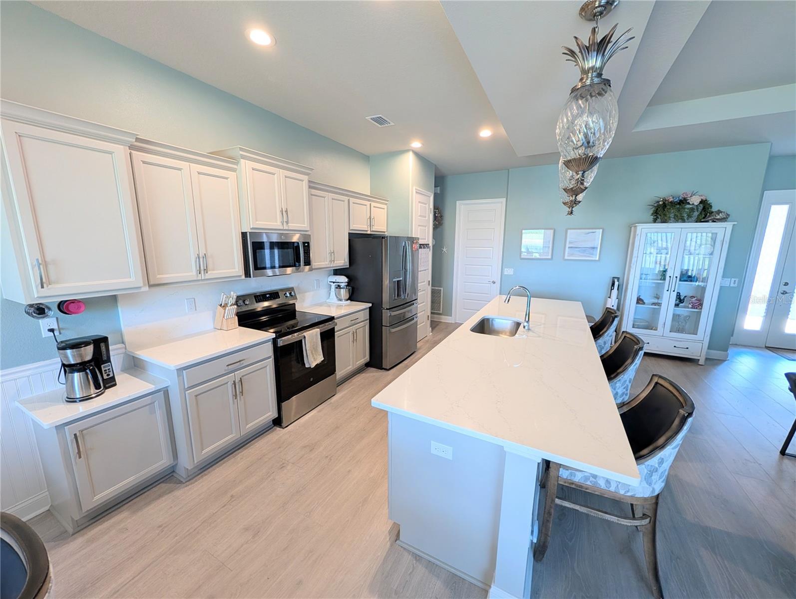 Image 6 of 44 For 1724 Lake Reserve Drive