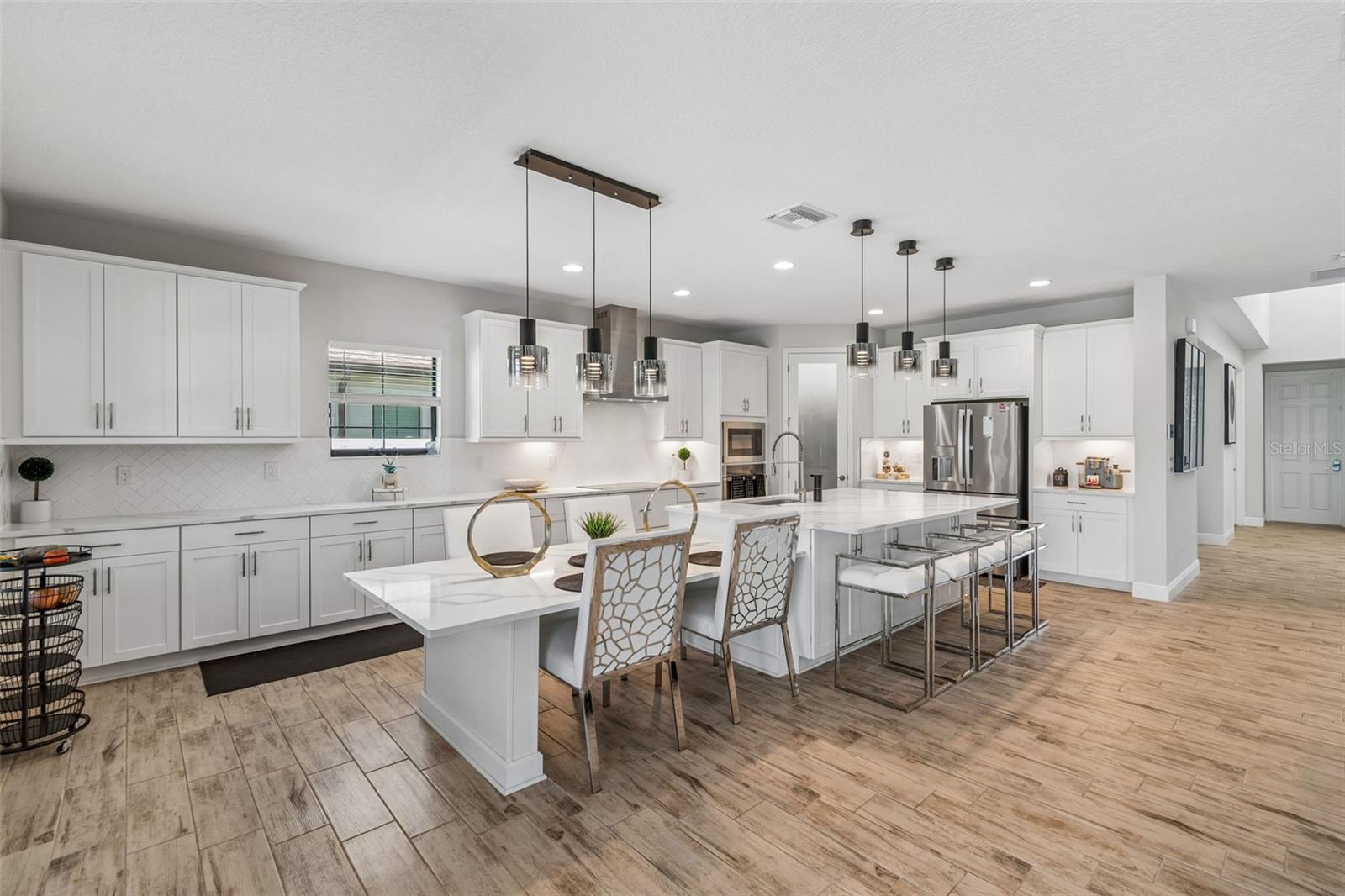 Image 16 of 100 For 13154 Twin Bridges Drive