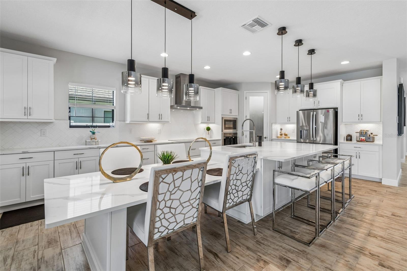 Image 18 of 100 For 13154 Twin Bridges Drive