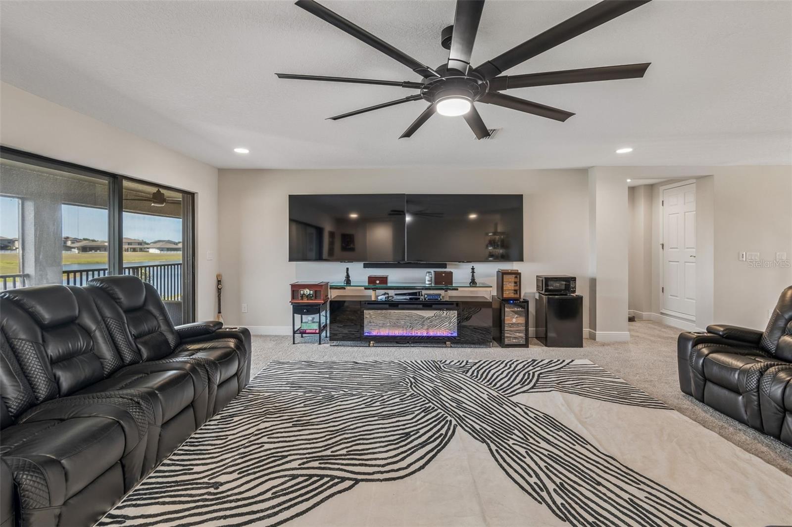 Image 45 of 100 For 13154 Twin Bridges Drive