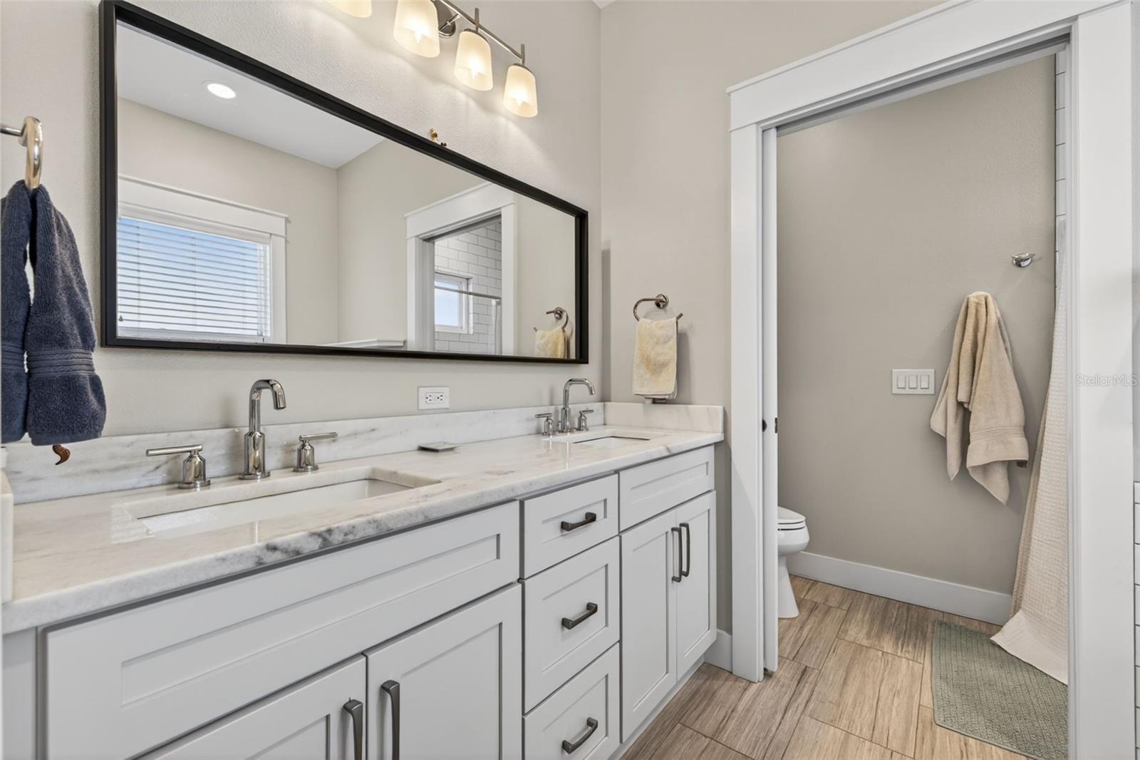 Image 19 of 47 For 1137 55th Avenue N