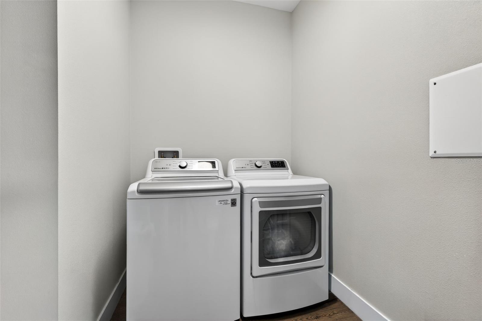 Image 22 of 47 For 1137 55th Avenue N