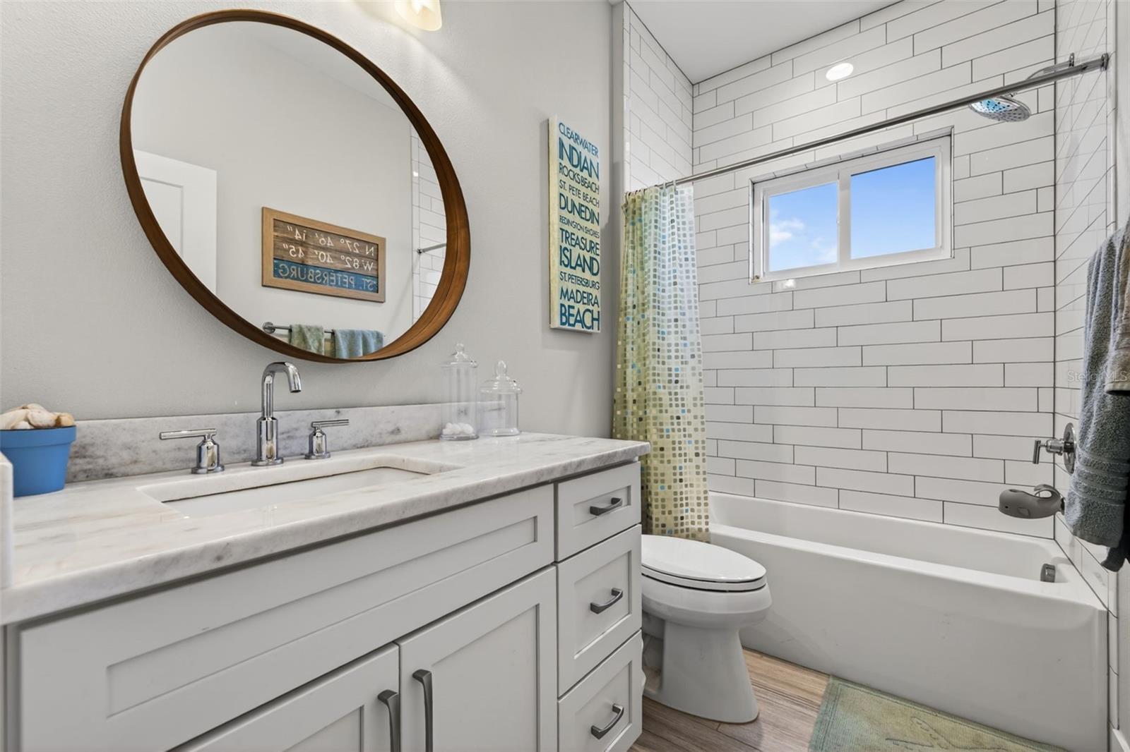 Image 24 of 47 For 1137 55th Avenue N