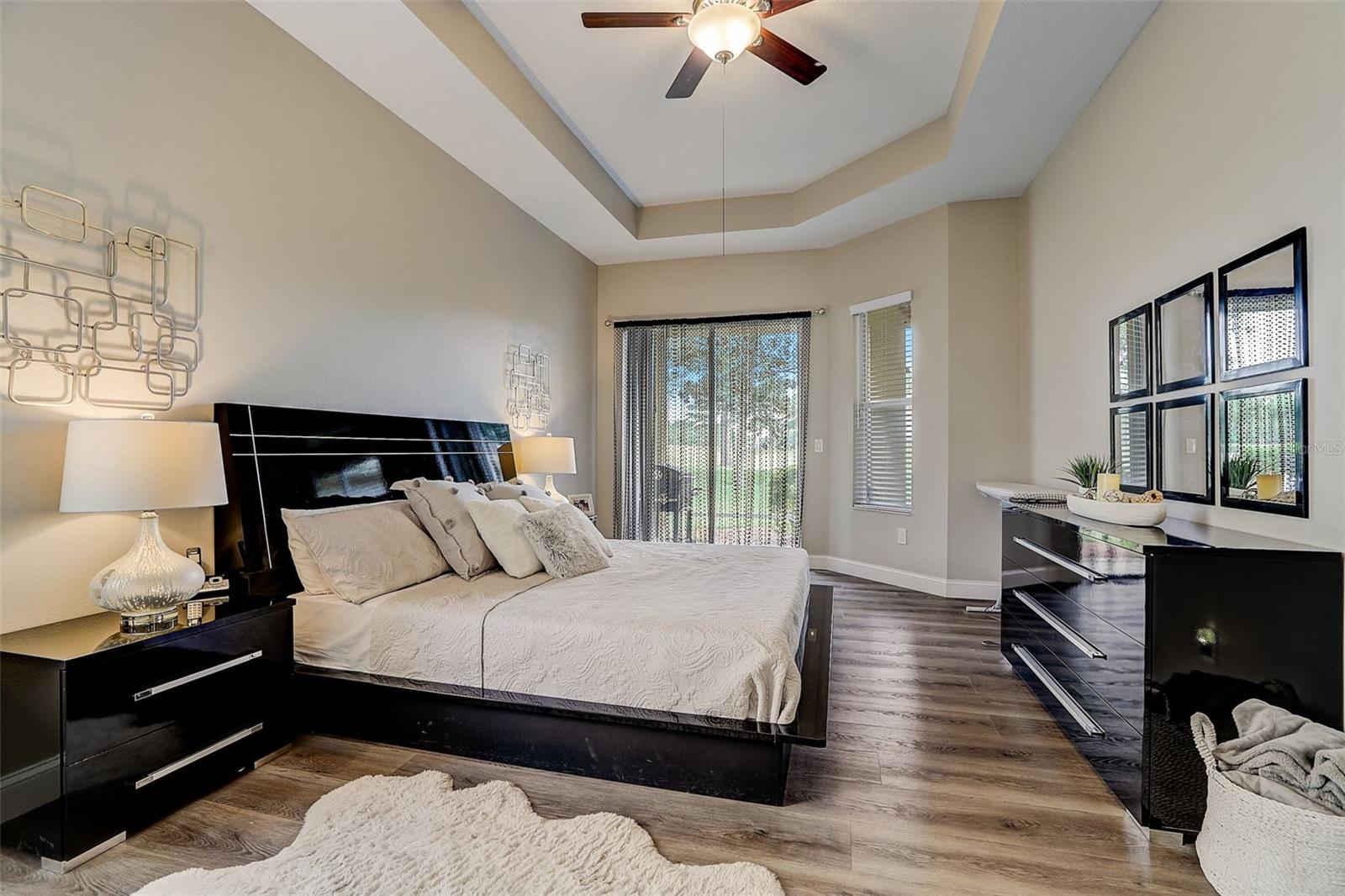 Image 13 of 35 For 23338 Dinhurst Ct