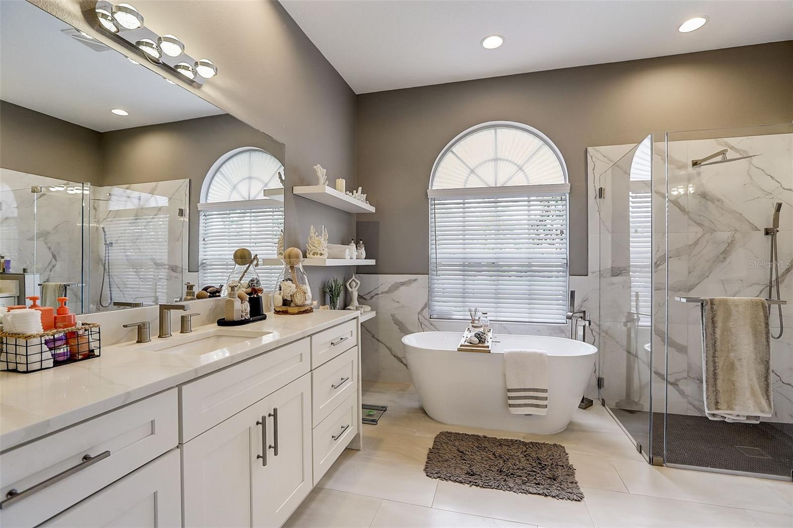 Image 14 of 35 For 23338 Dinhurst Ct