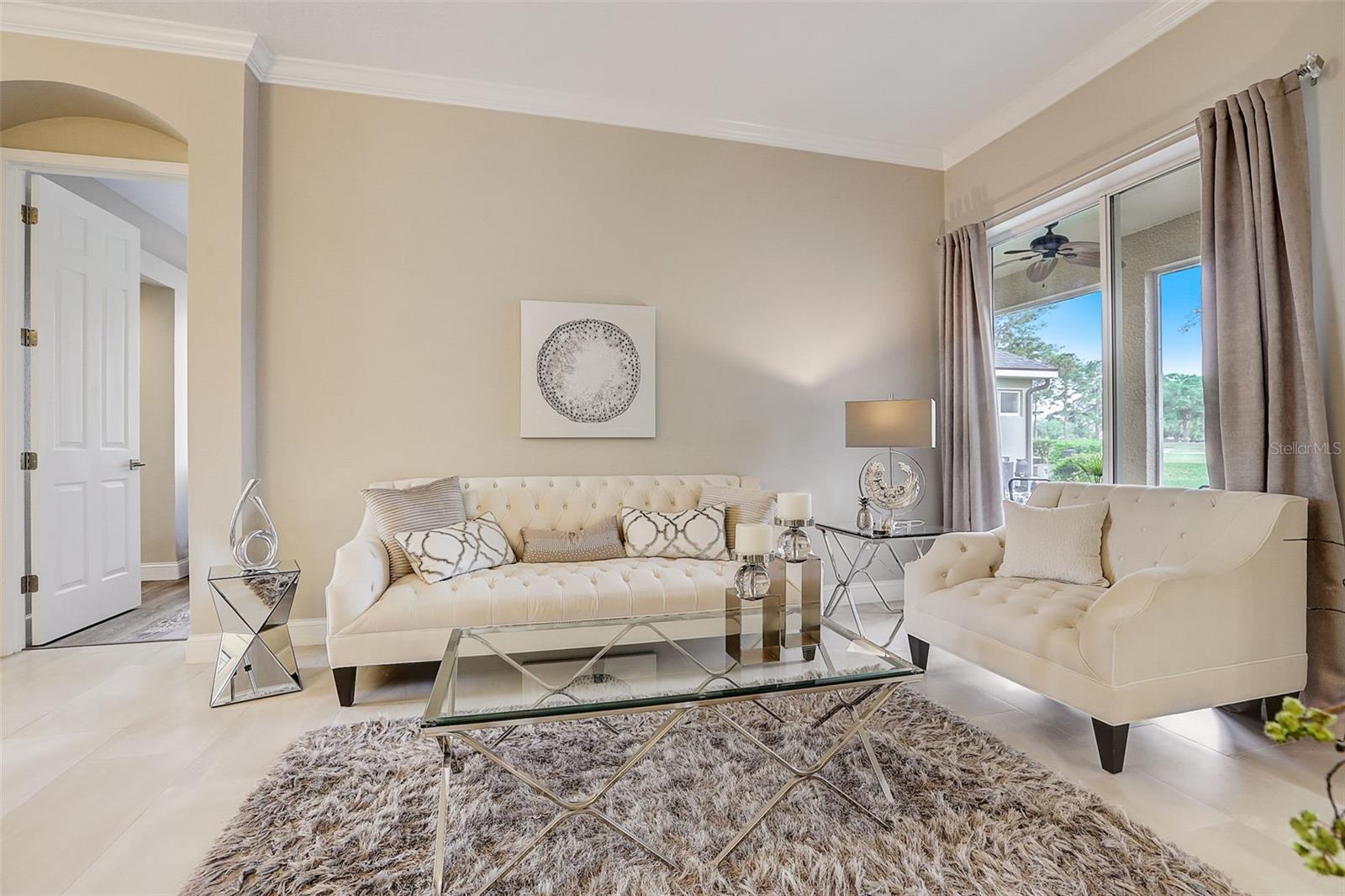 Image 5 of 35 For 23338 Dinhurst Ct