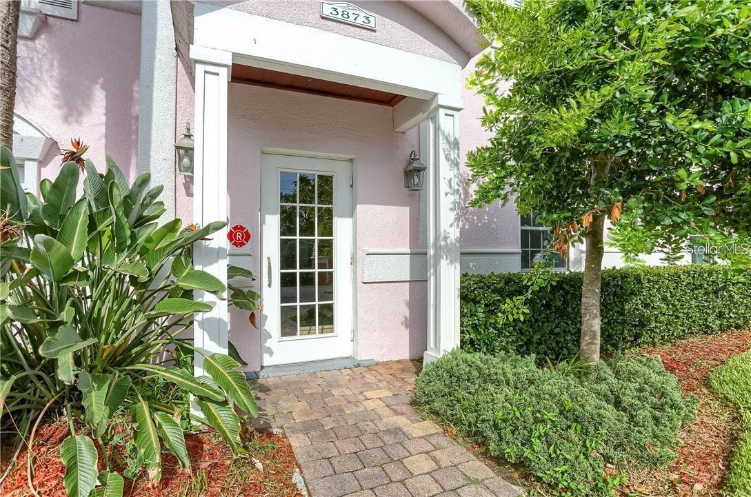 Image 3 of 100 For 3873 Pompano Drive Se B