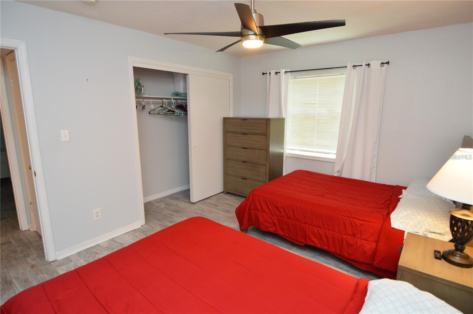 Image 35 of 100 For 3873 Pompano Drive Se B