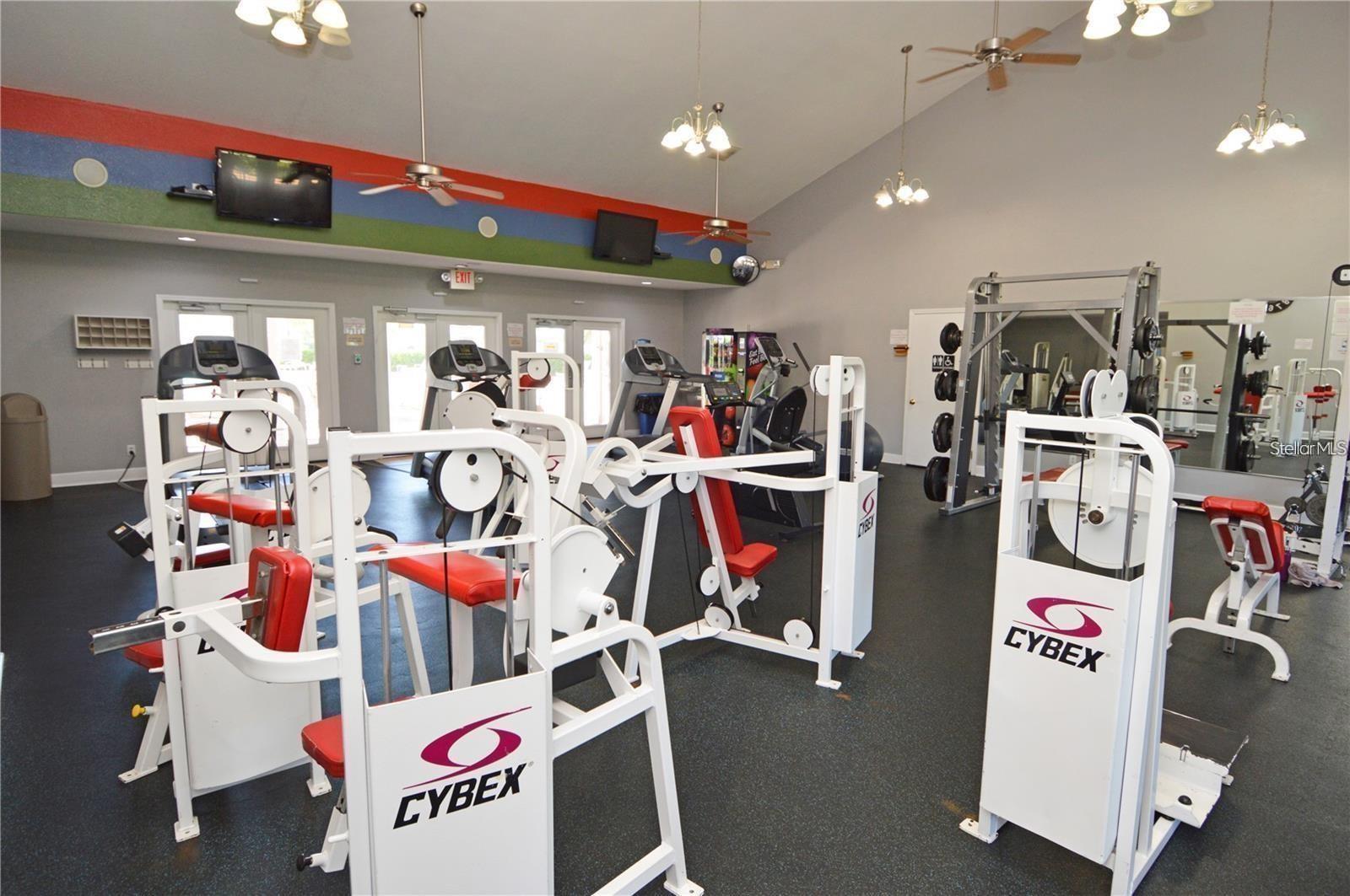 Image 91 of 100 For 3873 Pompano Drive Se B