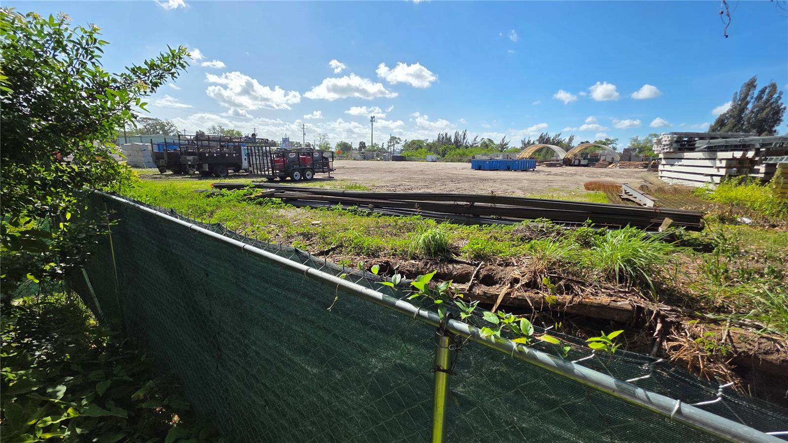 Image 5 of 18 For 2319 50th Street