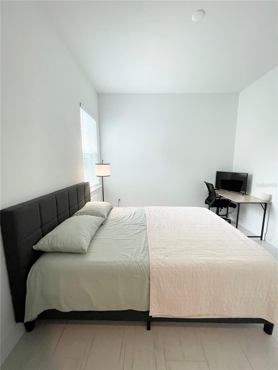 Image 27 of 49 For 8486 Ivy Stark Boulevard