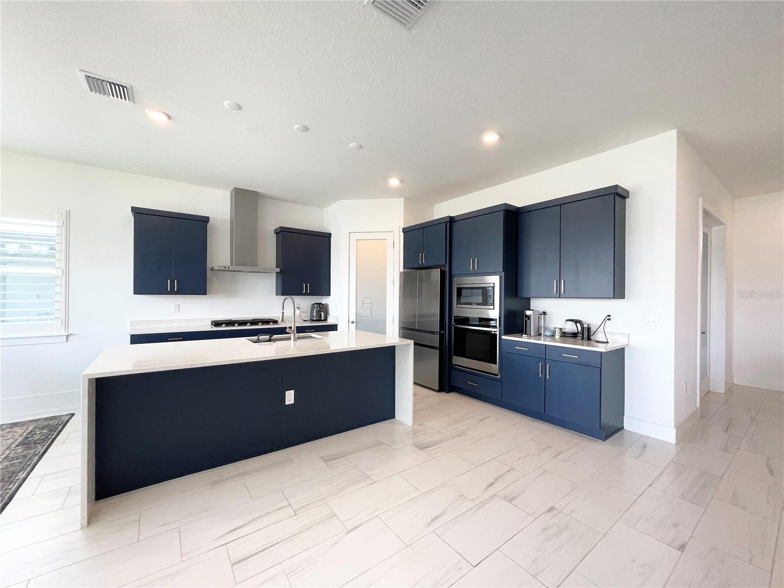 Image 3 of 49 For 8486 Ivy Stark Boulevard