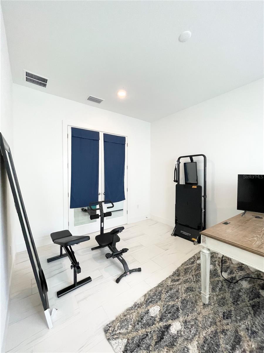 Image 41 of 49 For 8486 Ivy Stark Boulevard