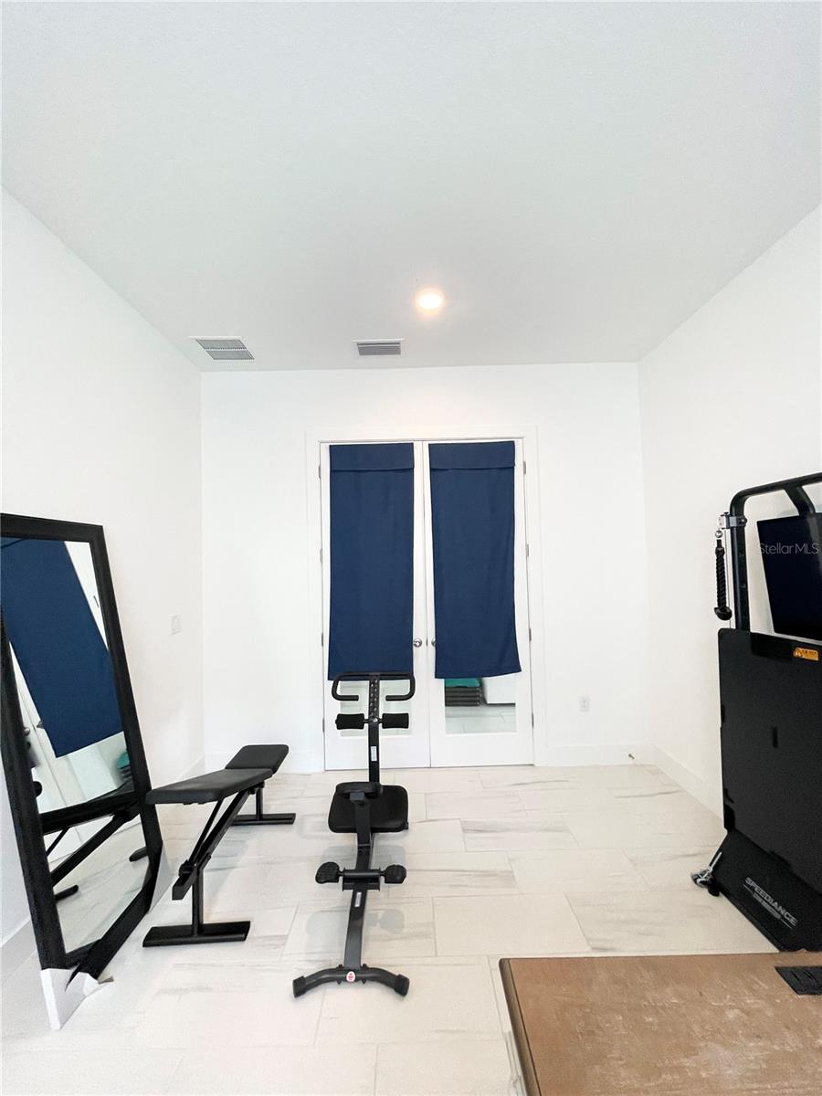 Image 42 of 49 For 8486 Ivy Stark Boulevard