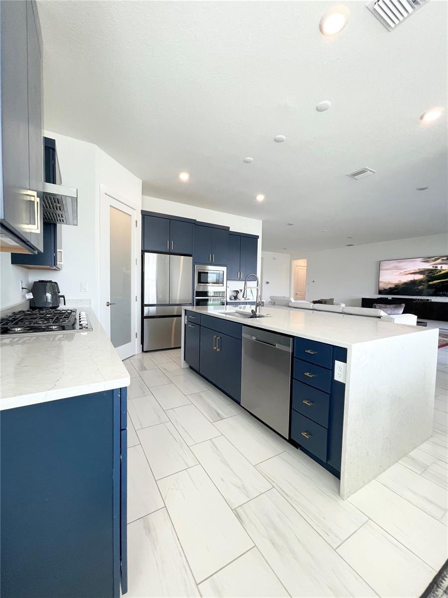 Image 6 of 49 For 8486 Ivy Stark Boulevard