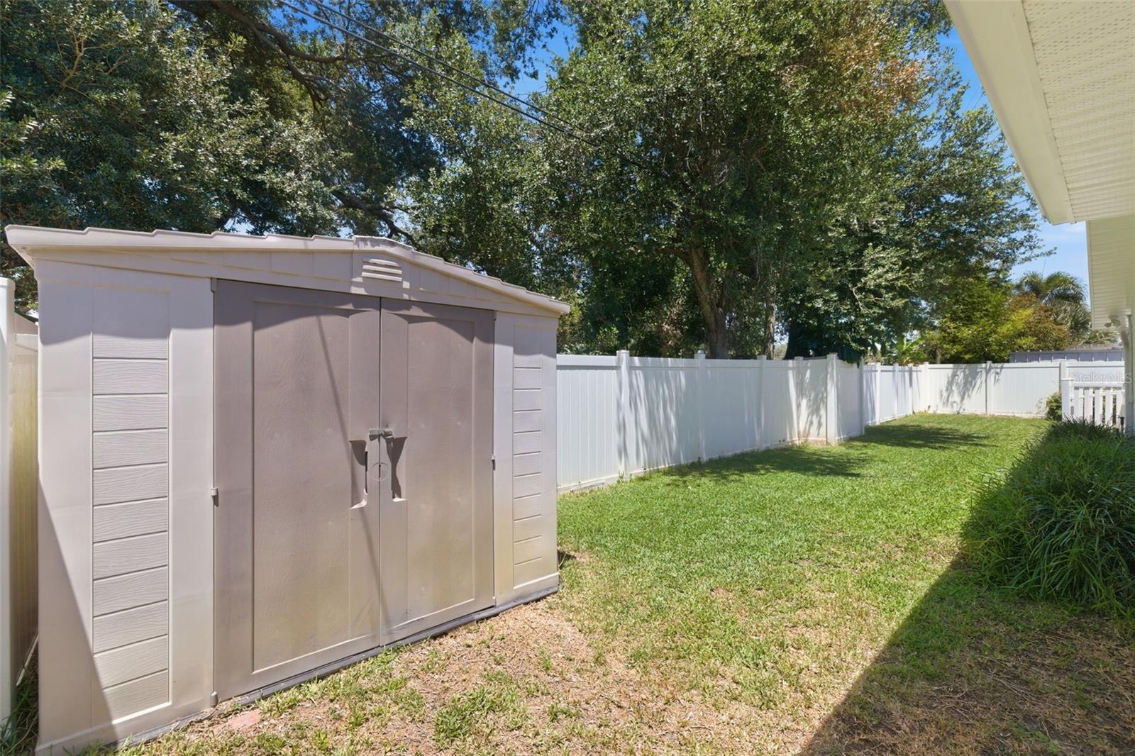 Image 30 of 35 For 6477 33rd Avenue N