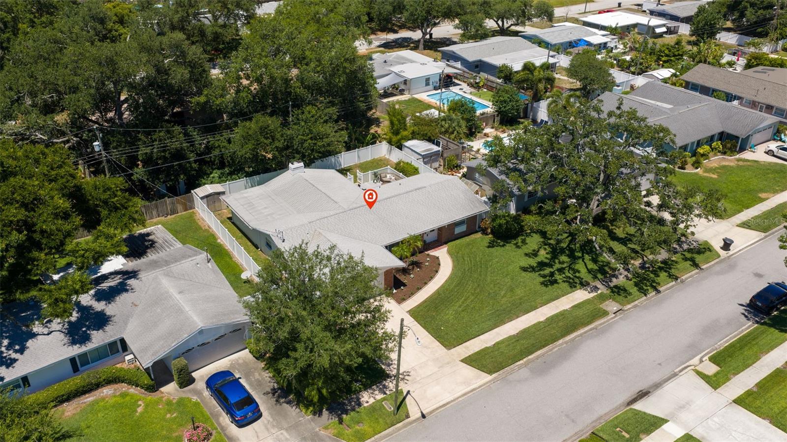 Image 33 of 35 For 6477 33rd Avenue N
