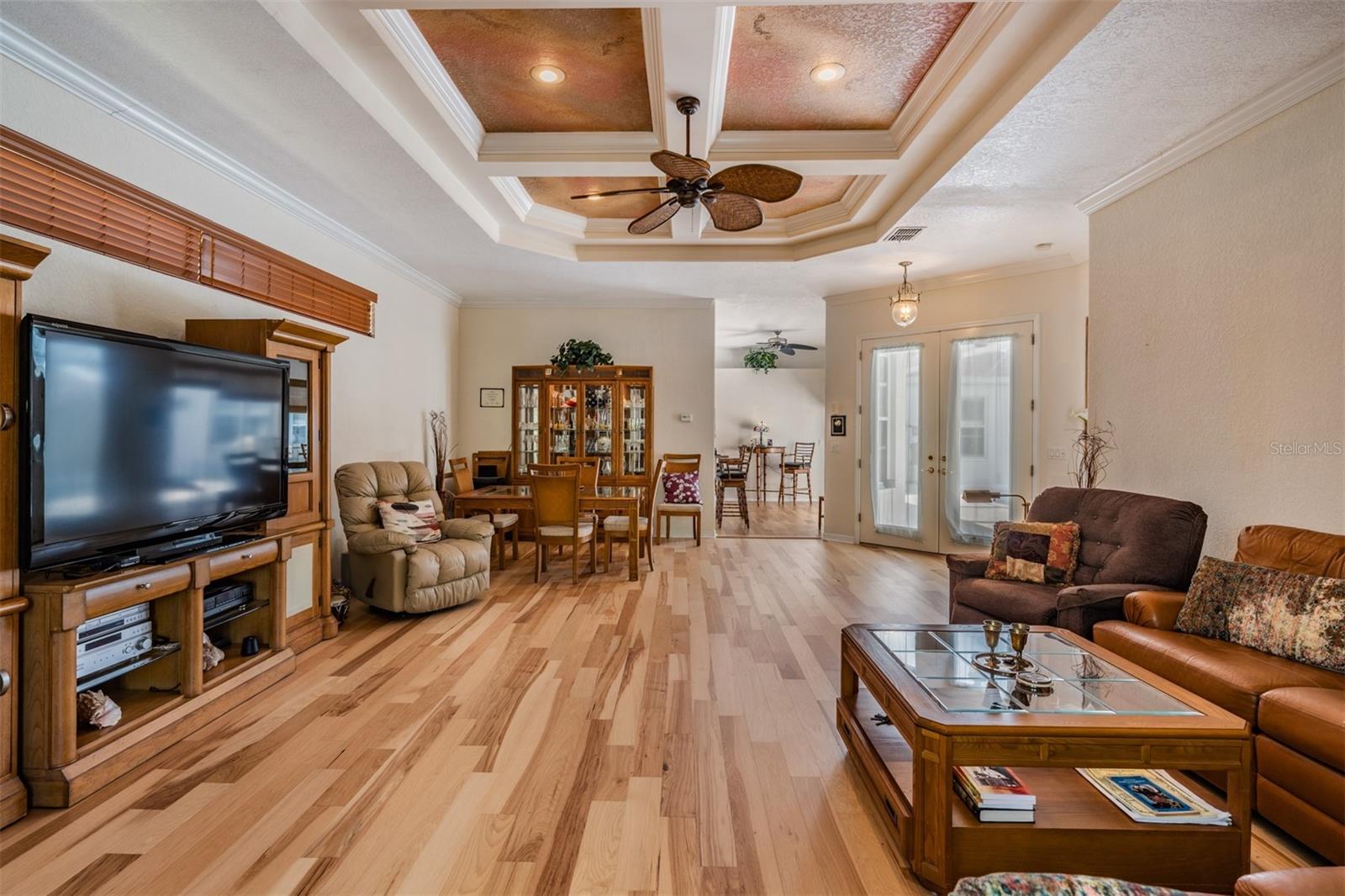 Listing photo id 20 for 12220 Woodlands Circle