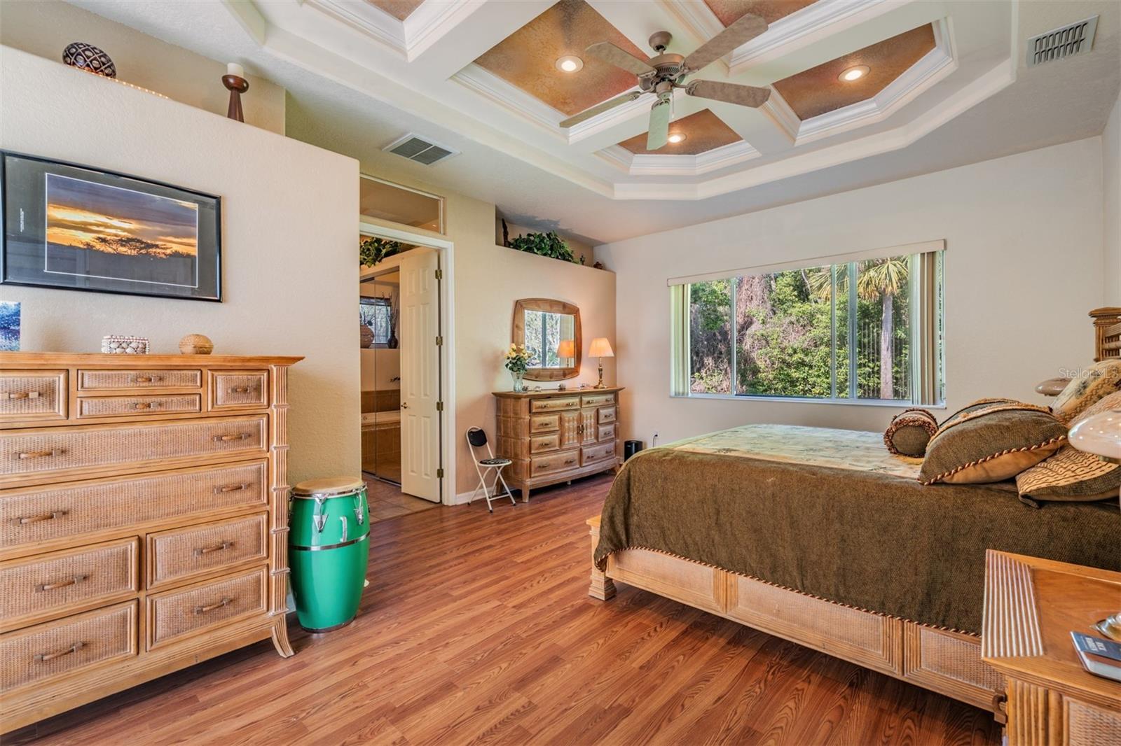 Listing photo id 25 for 12220 Woodlands Circle