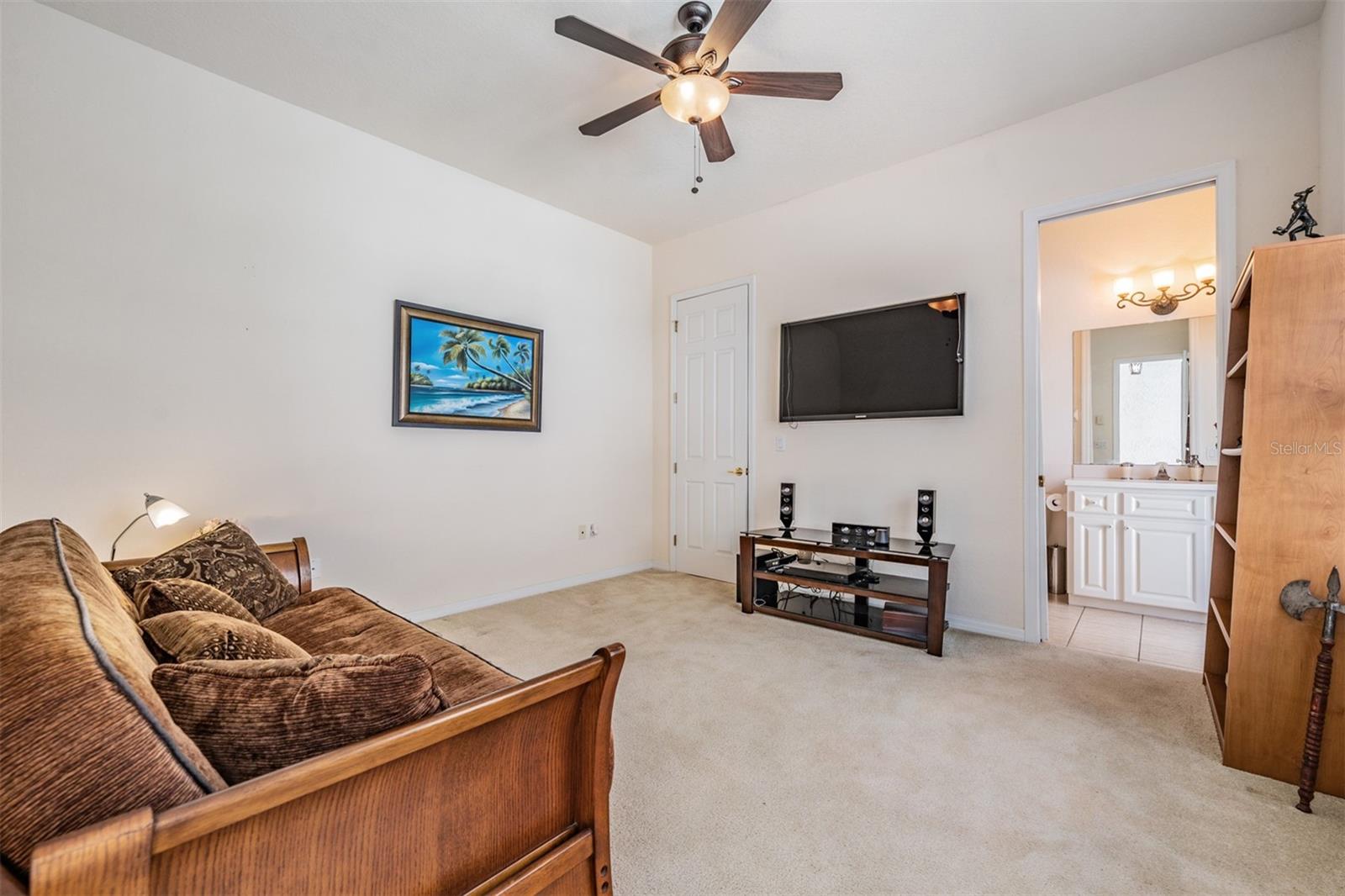 Listing photo id 35 for 12220 Woodlands Circle