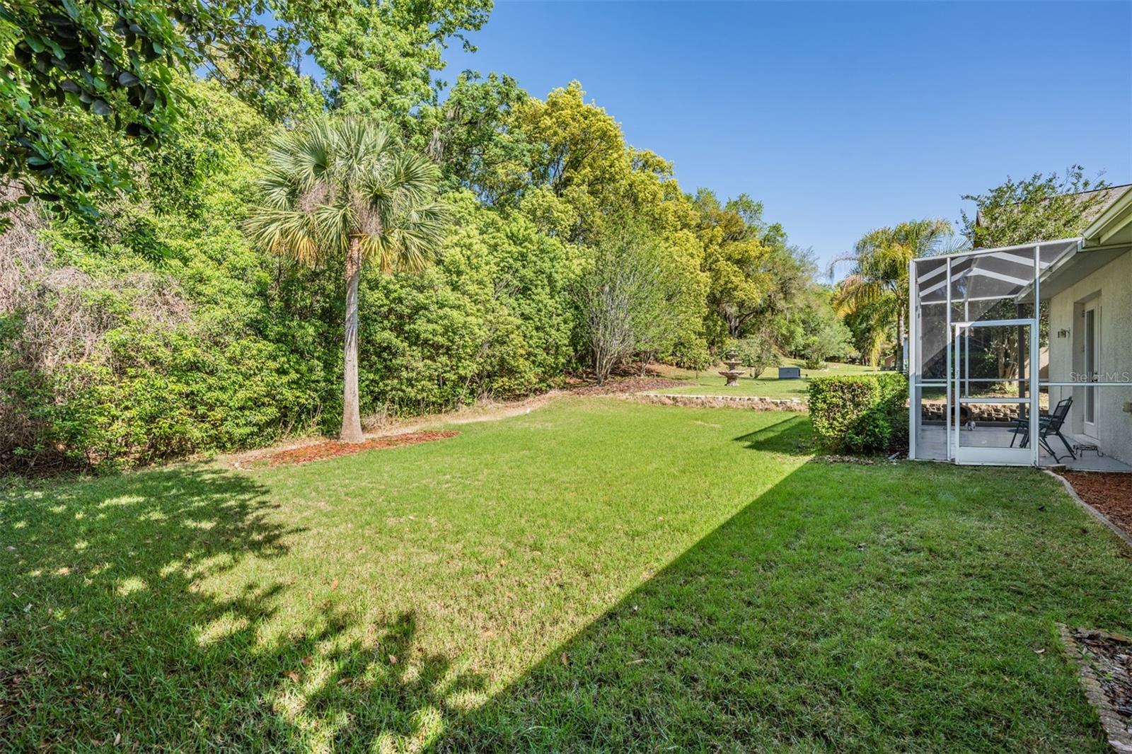 Listing photo id 3 for 12220 Woodlands Circle