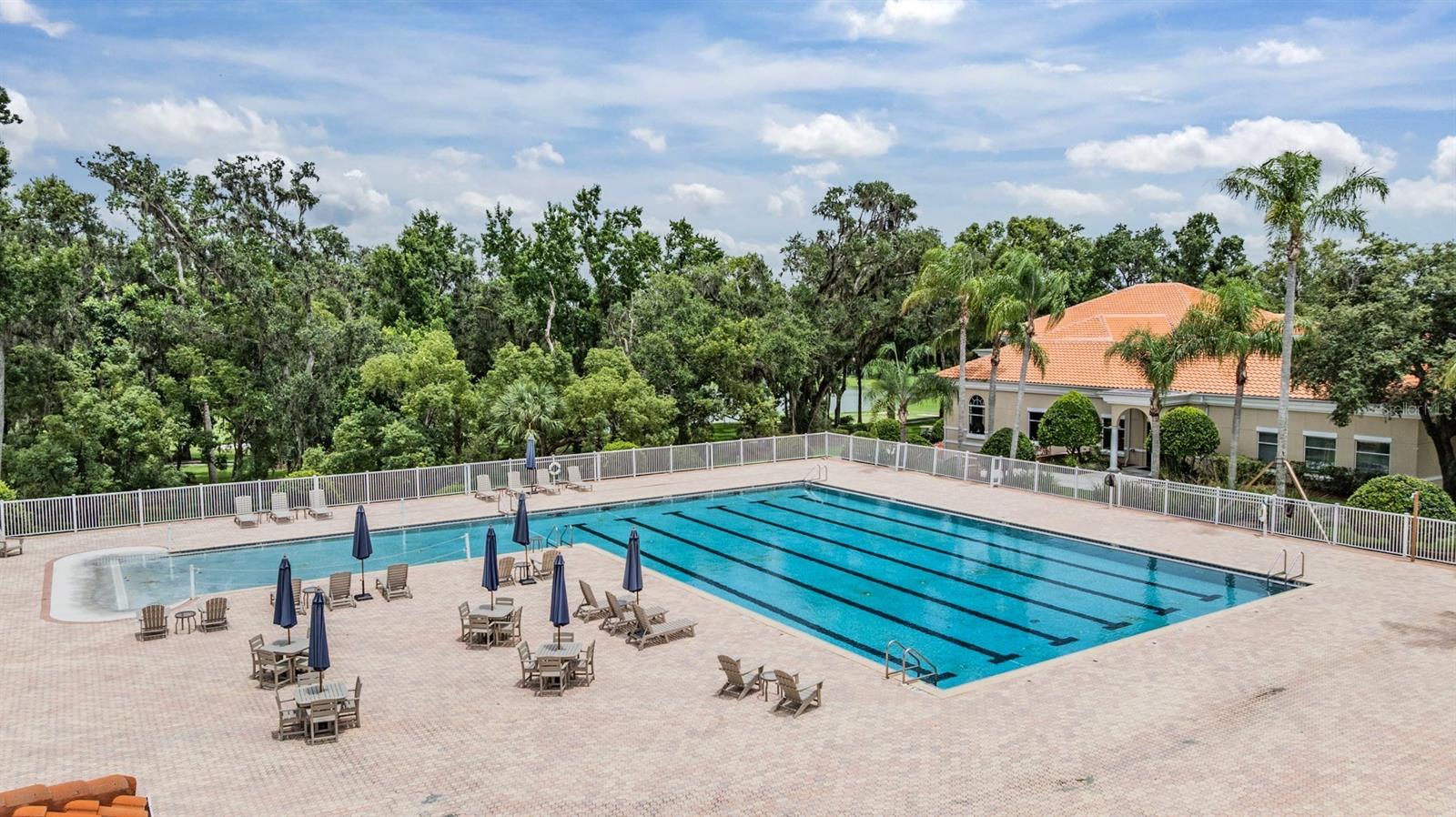 Listing photo id 57 for 12220 Woodlands Circle