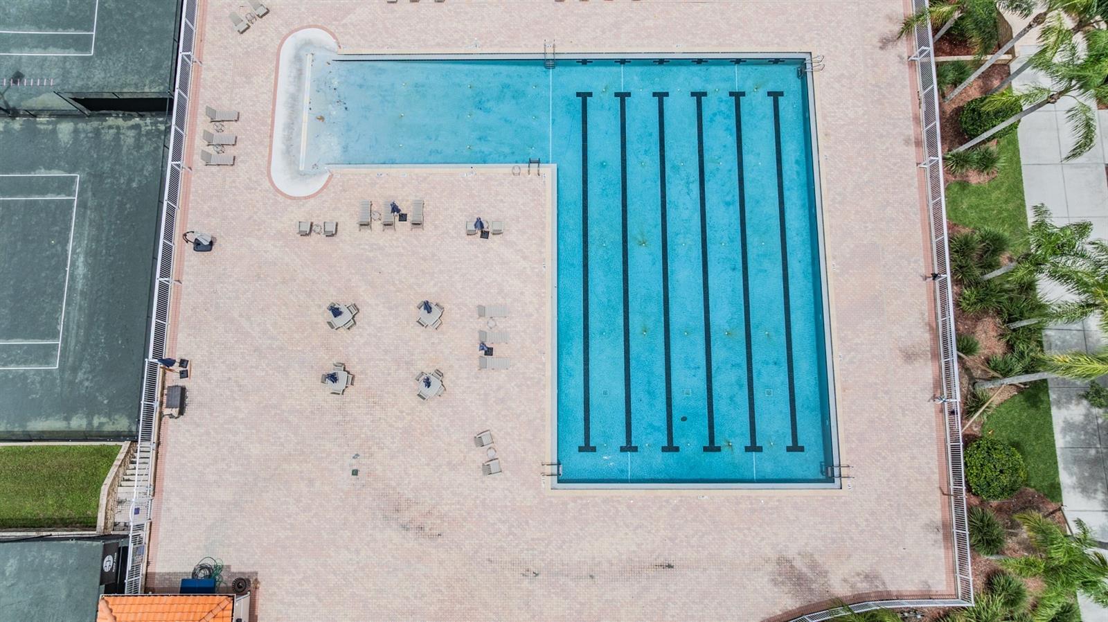 Listing photo id 60 for 12220 Woodlands Circle