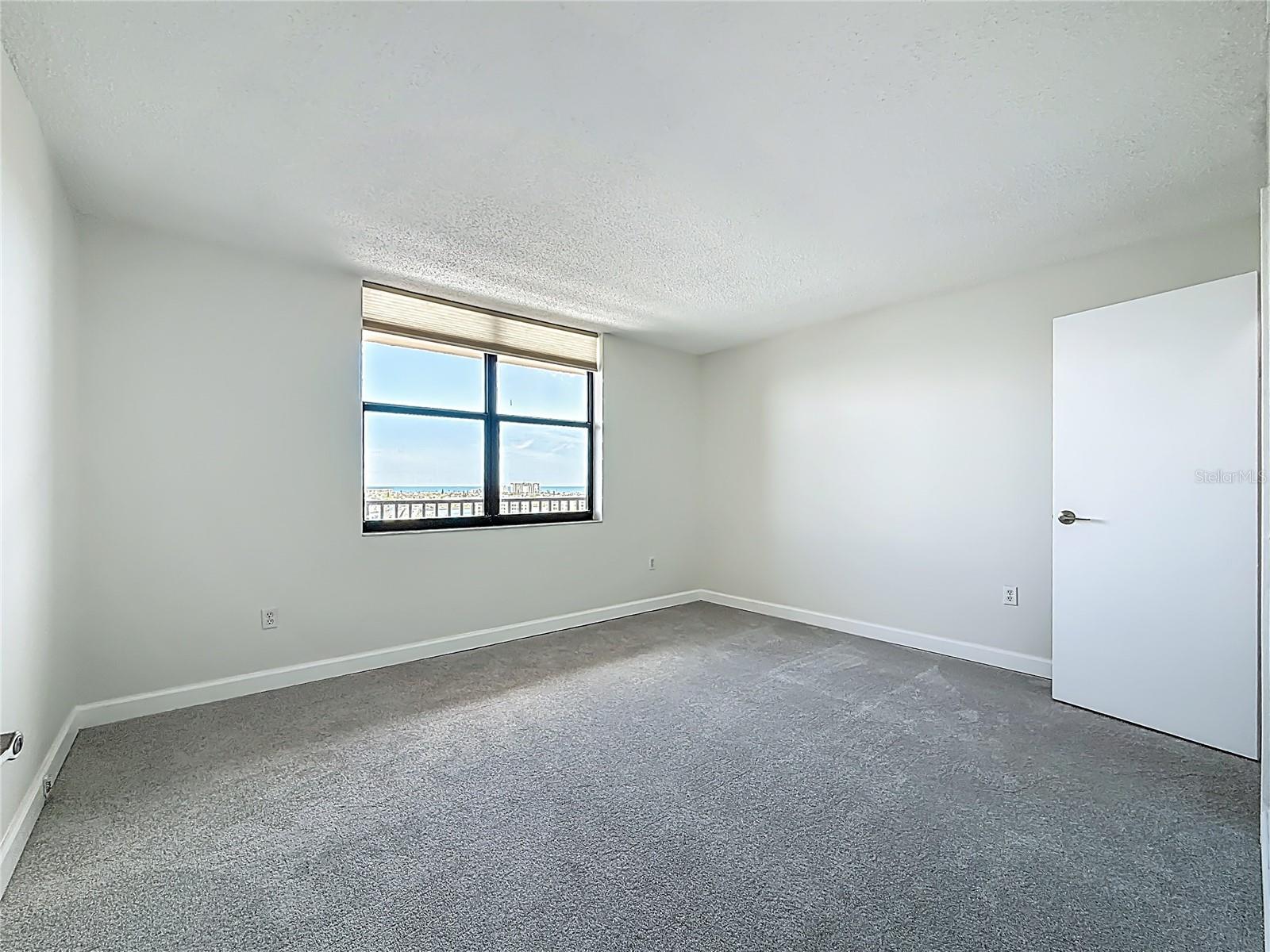 Image 30 of 62 For 7300 Sun Island Dr S,  1403