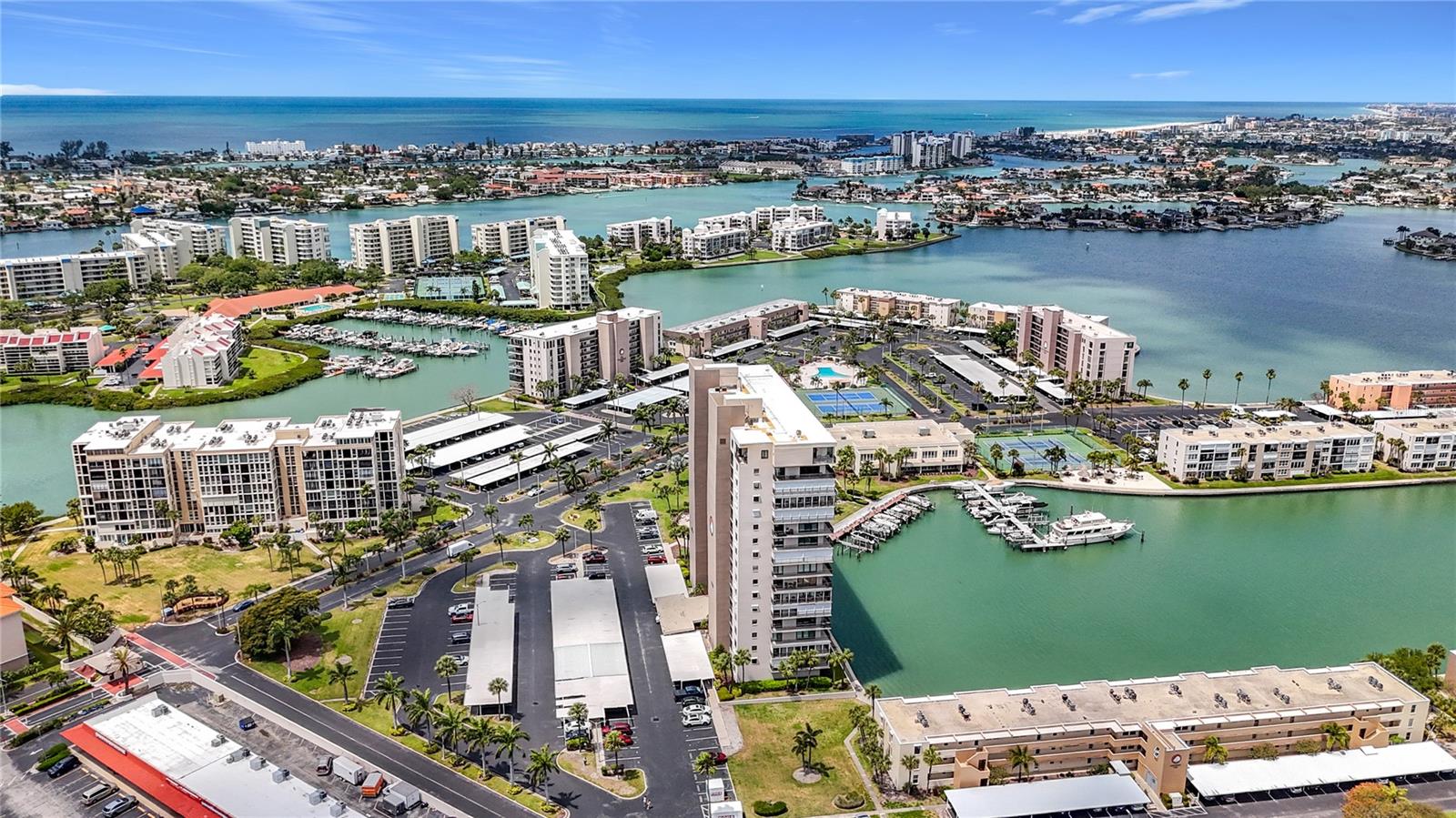 Image 50 of 62 For 7300 Sun Island Dr S,  1403