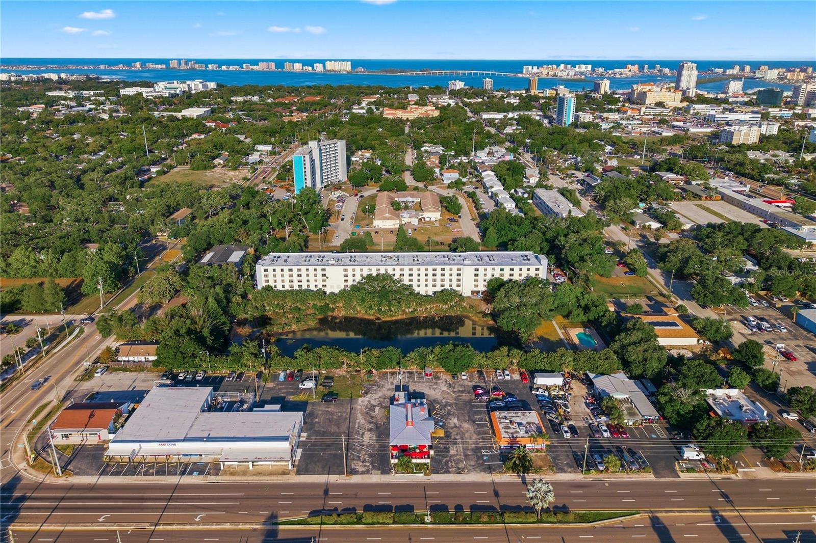 Image 2 of 33 For 701 Madison Avenue 420