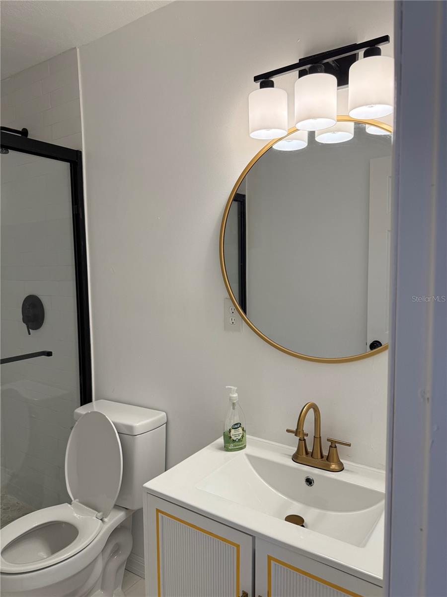 Image 22 of 25 For 2611 Pine Lake Terrace A