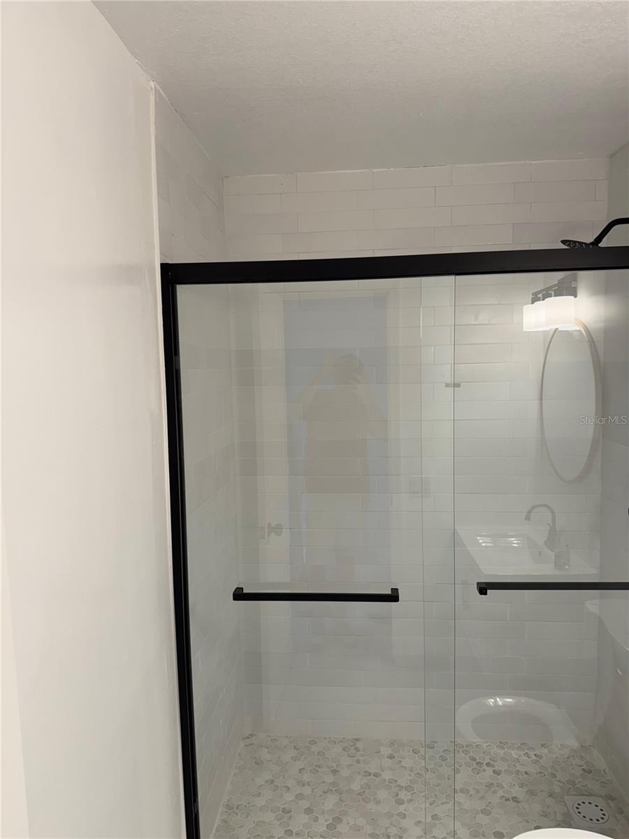 Image 23 of 25 For 2611 Pine Lake Terrace A