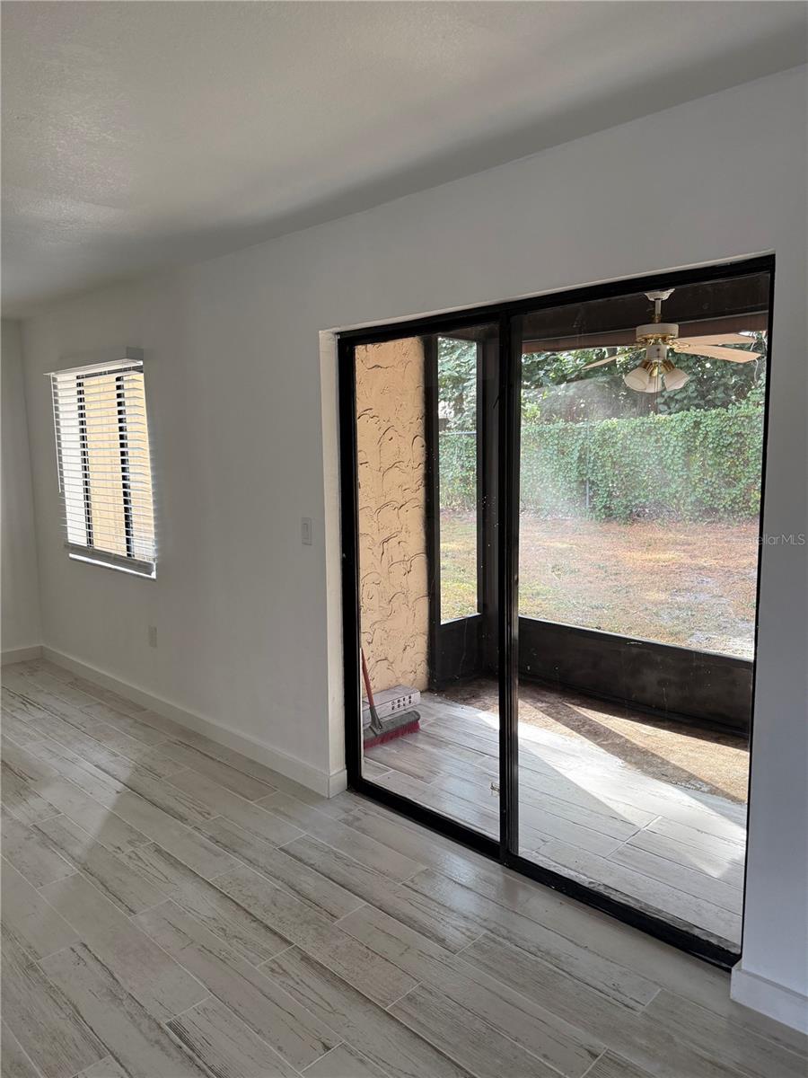 Image 5 of 25 For 2611 Pine Lake Terrace A