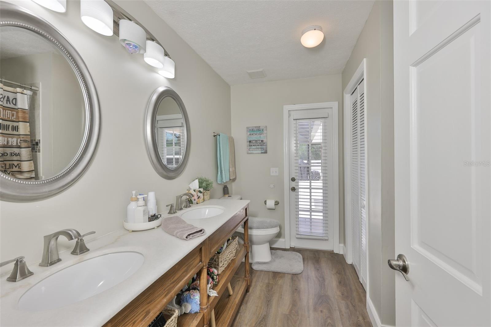 Image 33 of 59 For 3931 Appletree Drive