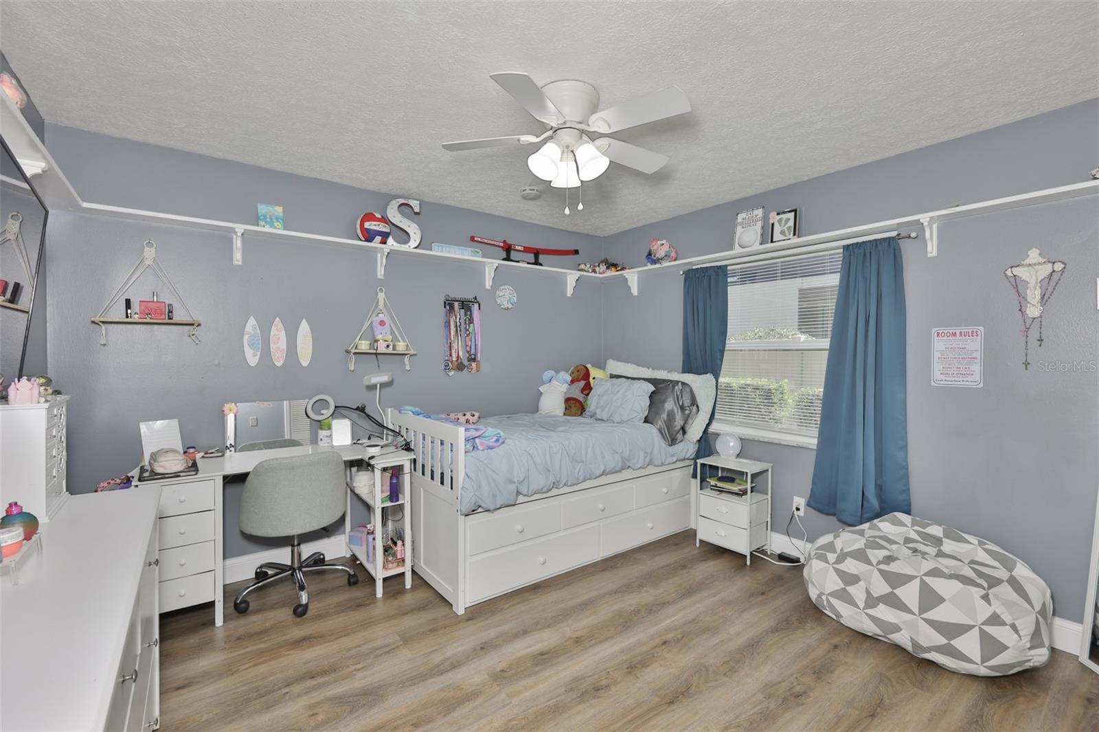 Image 34 of 59 For 3931 Appletree Drive