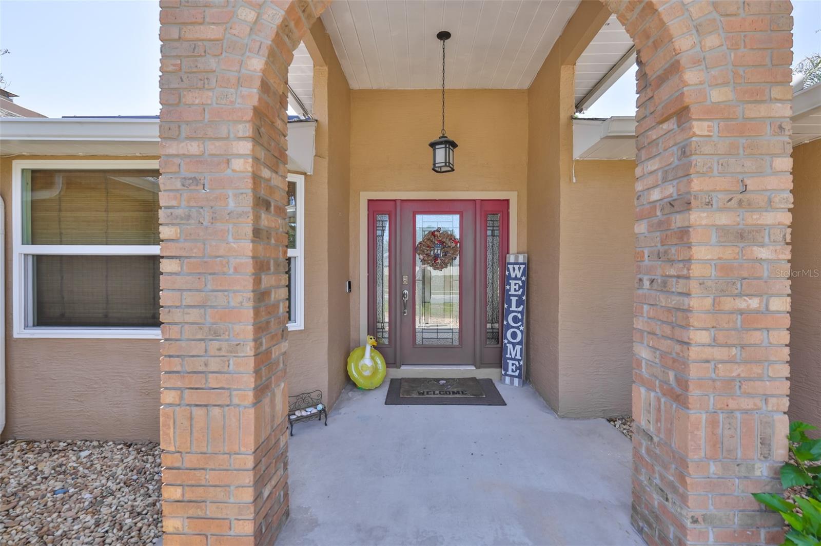 Image 6 of 59 For 3931 Appletree Drive