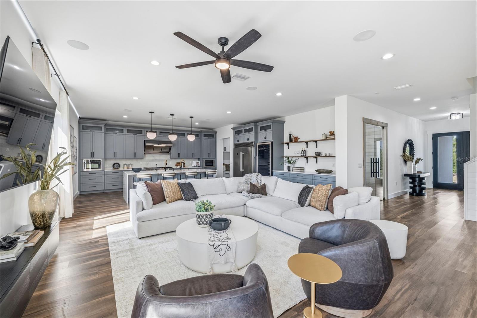 Image 10 of 50 For 7501 Sherrill Street