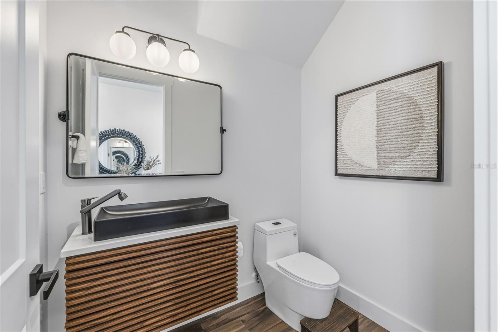 Image 24 of 50 For 7501 Sherrill Street