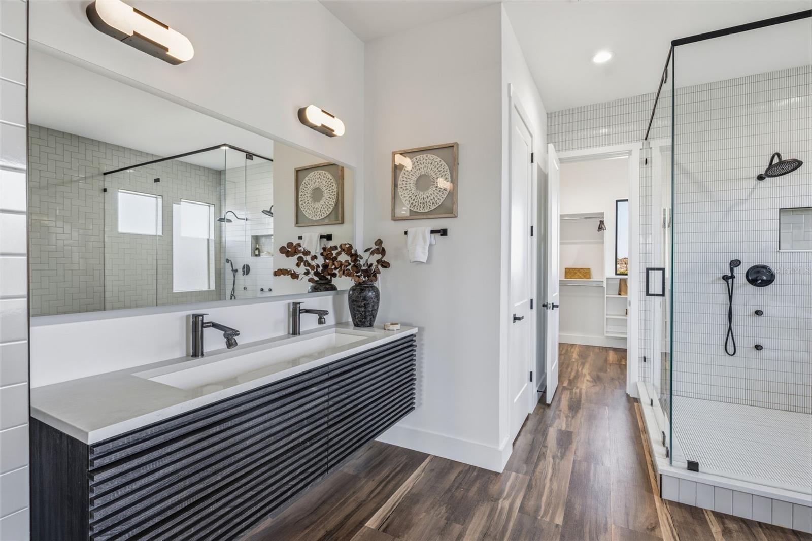 Image 35 of 50 For 7501 Sherrill Street