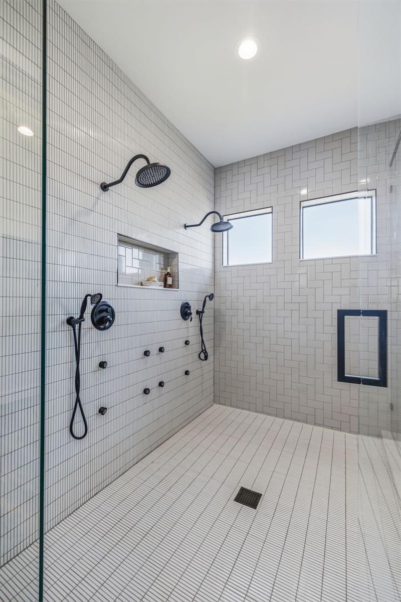 Image 37 of 50 For 7501 Sherrill Street