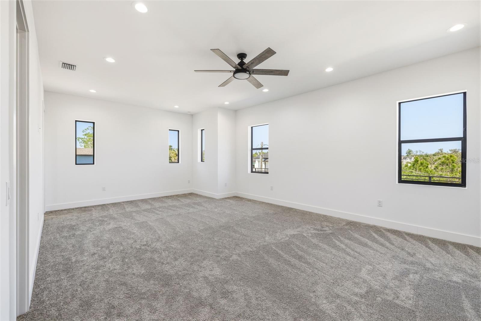 Image 42 of 50 For 7501 Sherrill Street