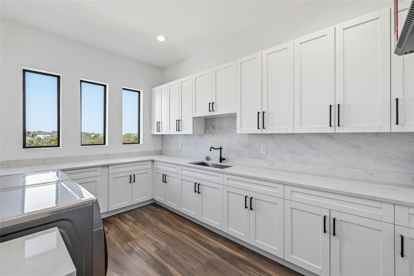 Image 45 of 50 For 7501 Sherrill Street