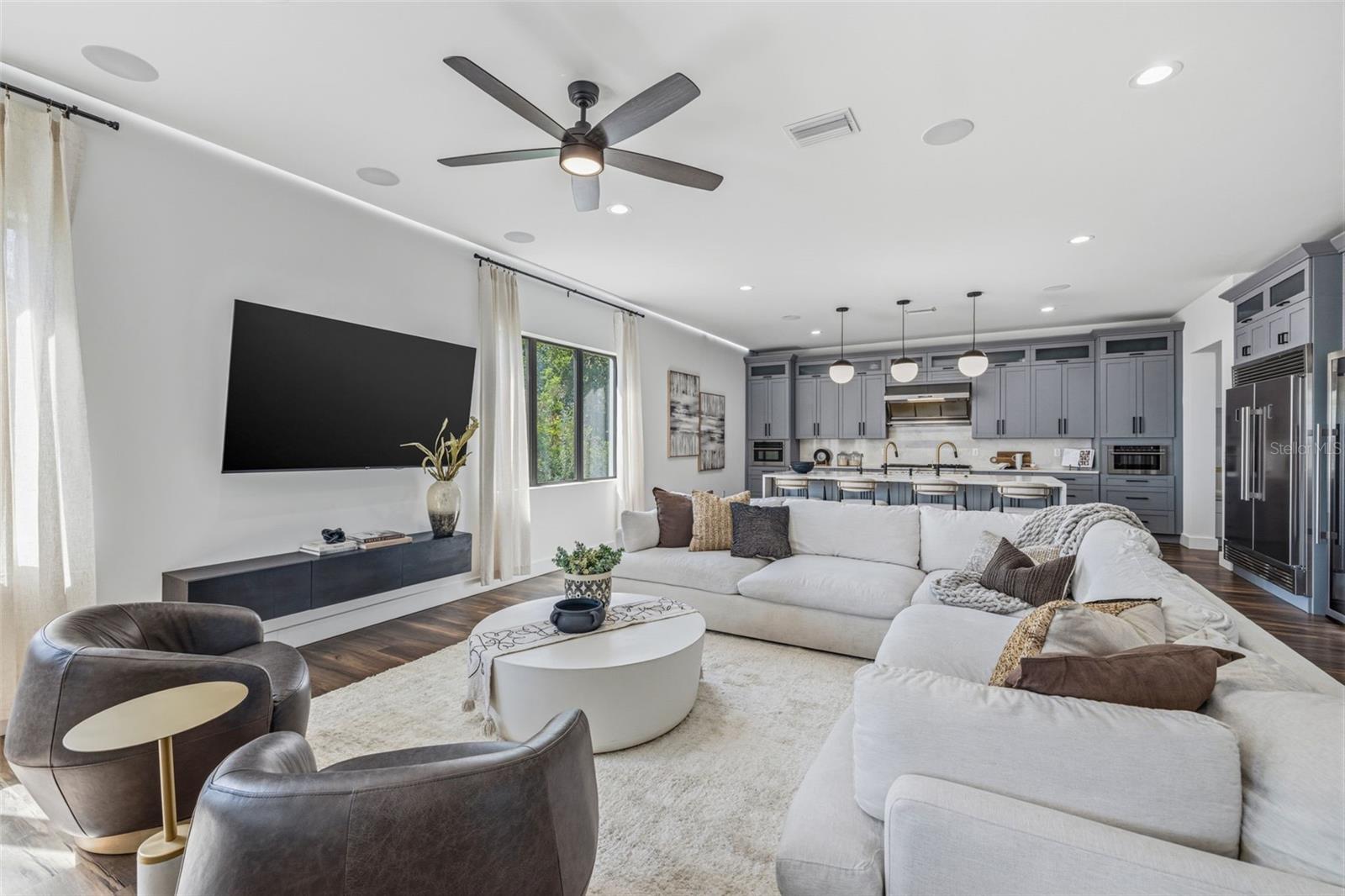 Image 9 of 50 For 7501 Sherrill Street