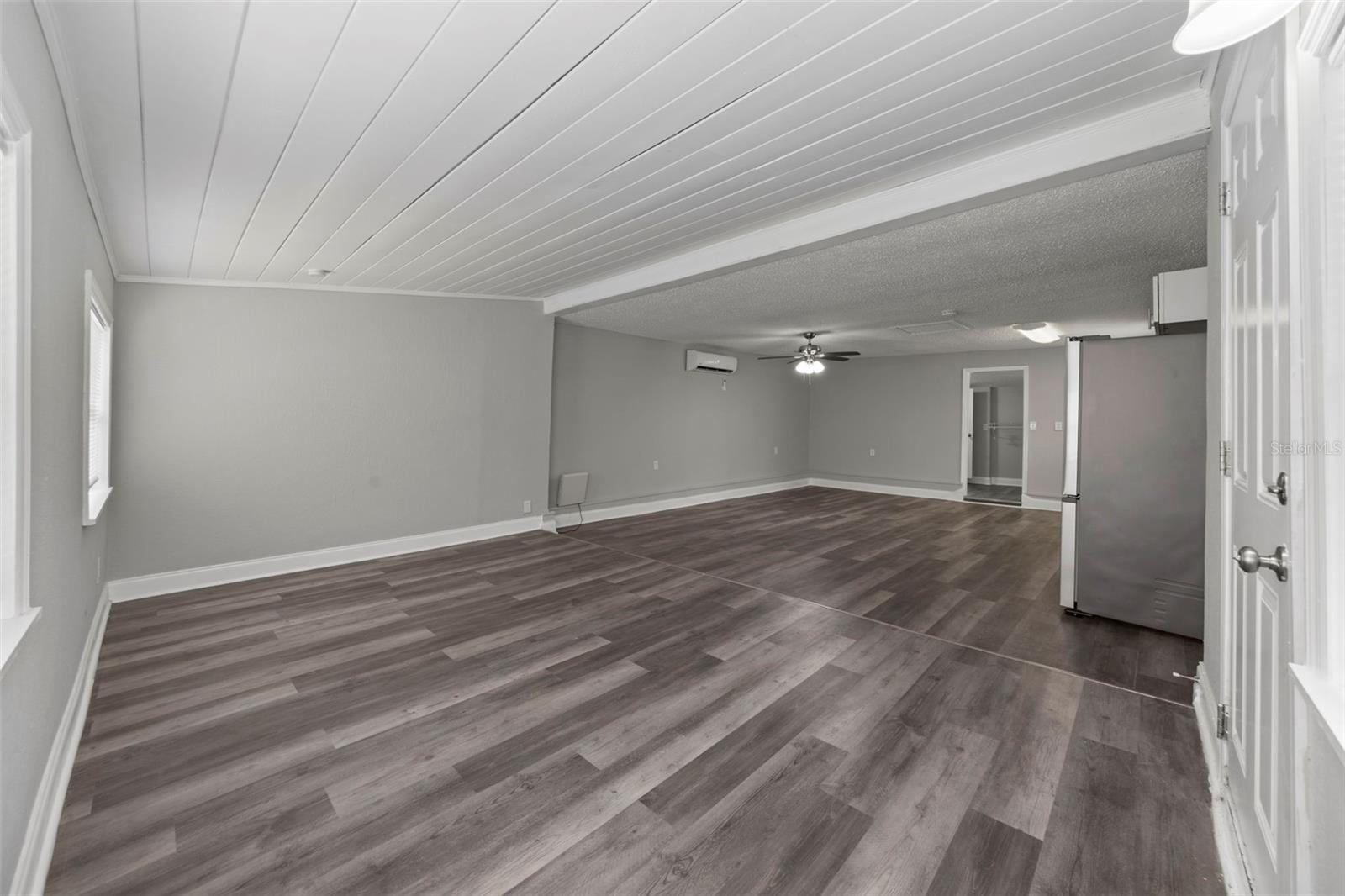 Image 12 of 31 For 5045 Green Key Road