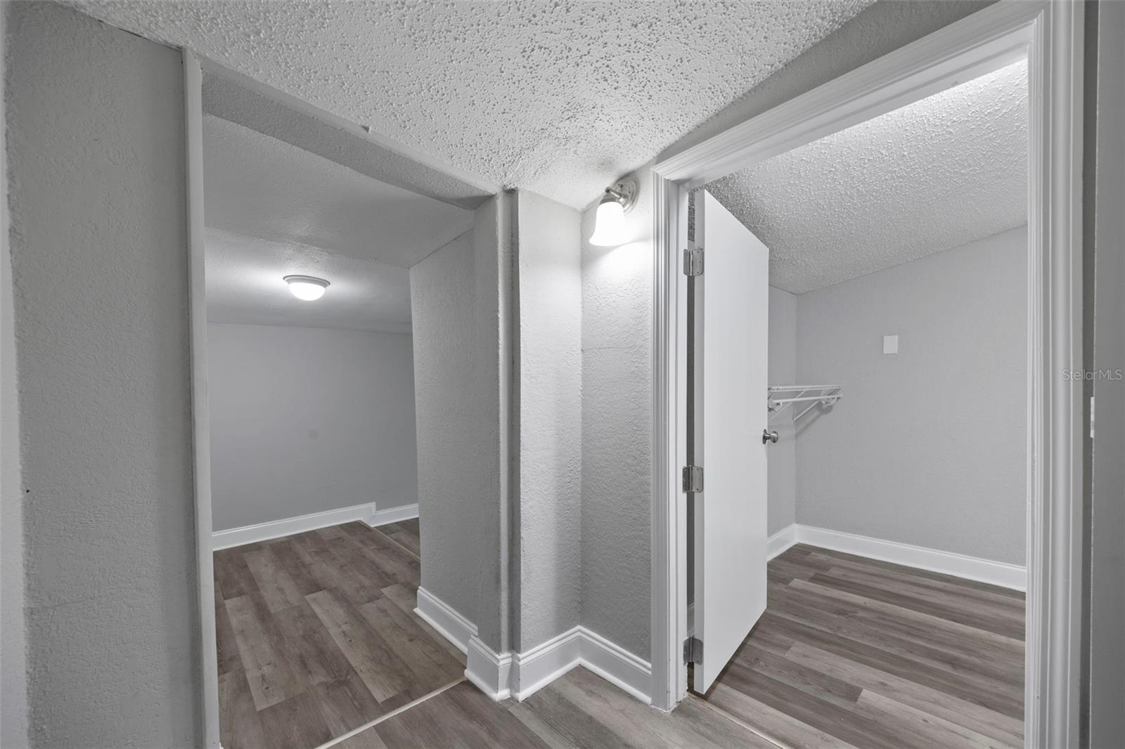 Image 18 of 31 For 5045 Green Key Road